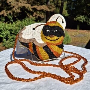 C. Marie Collections Beaded Bee Coin/Card Purse Crossbody Bag